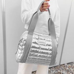 Dagne Dover Silver Puff Landon (Medium)